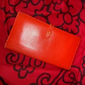 Long leather chanel orange wallet gold snap close